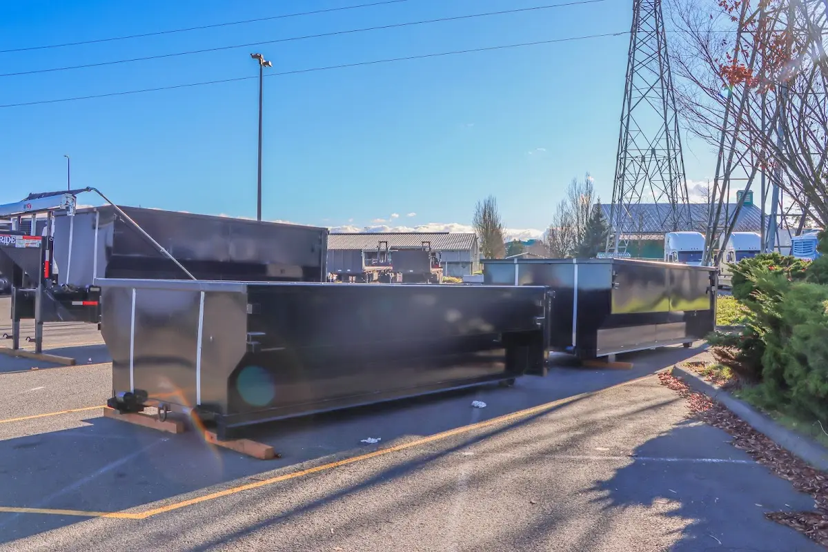 Professional dumpster rental and junk removal service in Puyallup